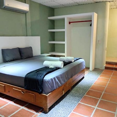 Surf Paradise Zicatela Hotell Puerto Escondido  Eksteriør bilde